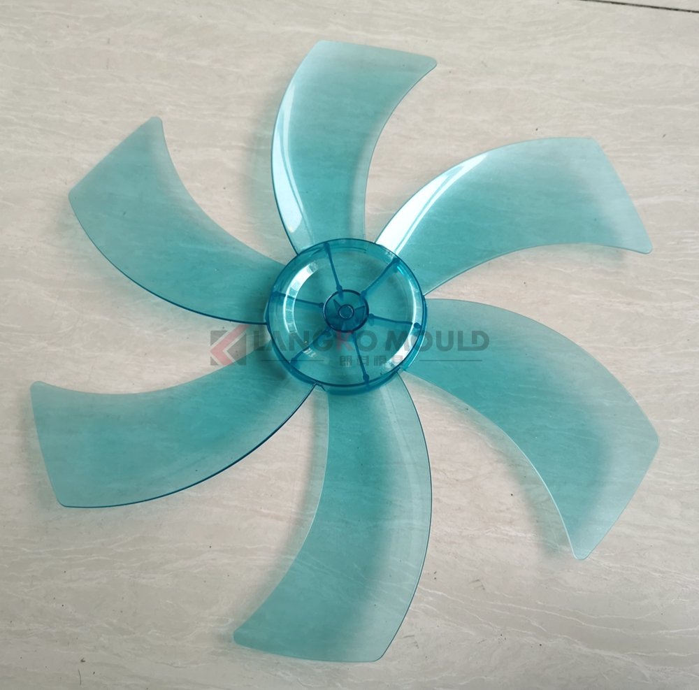 attentions for plastic fan blade mould