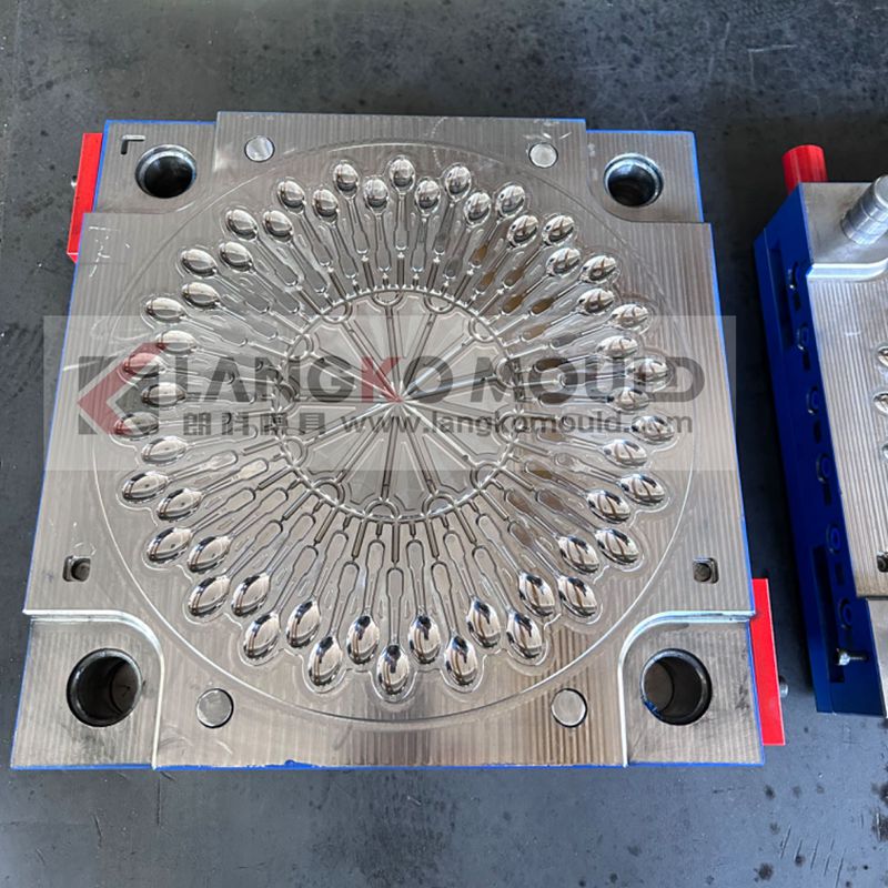 how to make maintenance of the mold